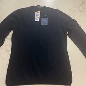Charter Club women’s 100% Cashmere Black V-Neck Sweater